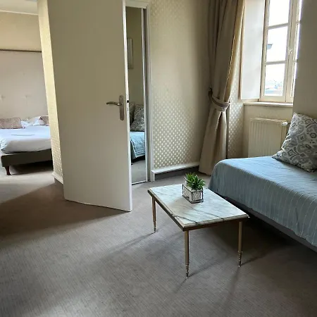 Cit'hotel Le Challonge Szálloda